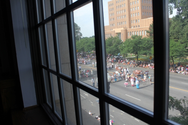 Ogden_Pioneer_Day_Parade_Hotels