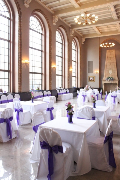 Red Nichols Sunlit Room